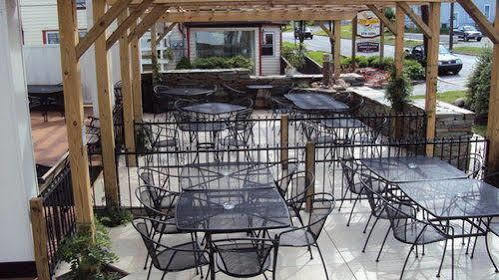 The Inn At Montrose Exterior photo